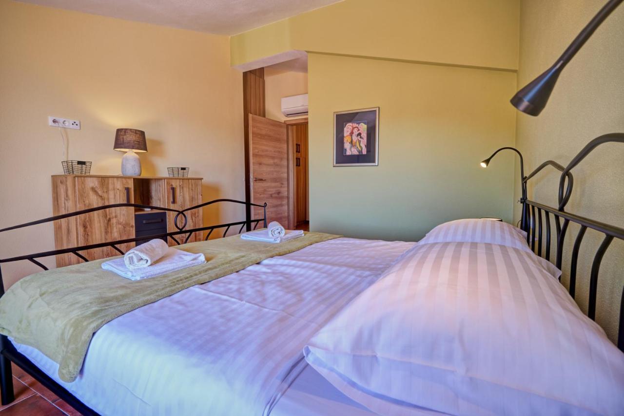 Anovi Holiday Homes By Litto Trogir Eksteriør bilde