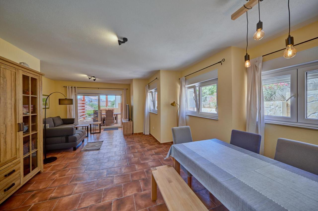 Anovi Holiday Homes By Litto Trogir Eksteriør bilde